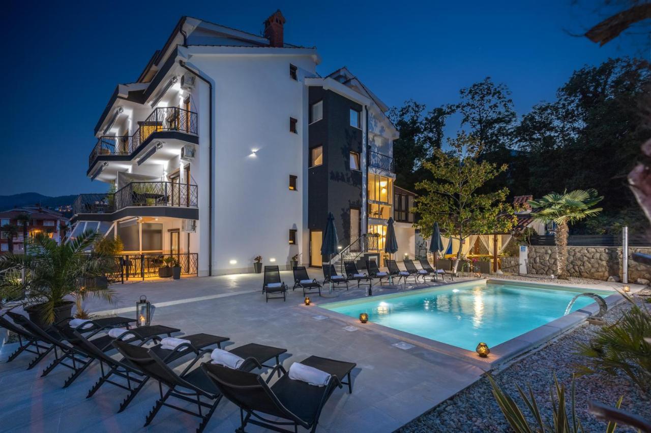 Villa Adriatic, Apartment Rebecca With Heated Swimming Pool, Sew View, Childrens Playground Ичичи Экстерьер фото