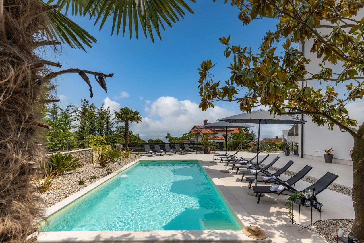 Villa Adriatic, Apartment Rebecca With Heated Swimming Pool, Sew View, Childrens Playground Ичичи Экстерьер фото