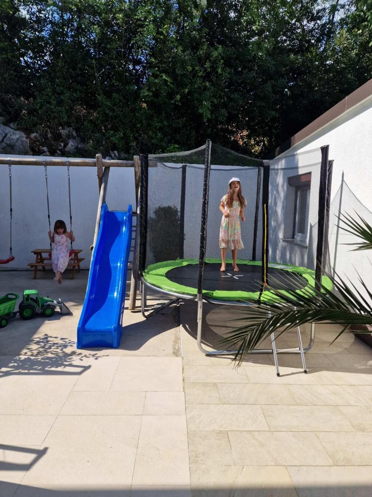 Villa Adriatic, Apartment Rebecca With Heated Swimming Pool, Sew View, Childrens Playground Ичичи Экстерьер фото